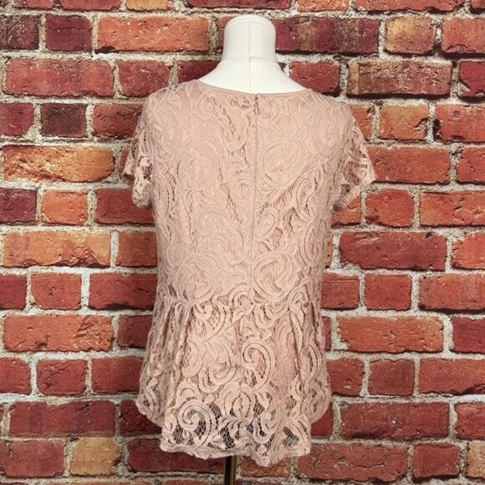 Adrianna Papell Women's Blush Pink Crochet Short Sleeve Top‎ Size Medium ECU - Picture 4 of 10